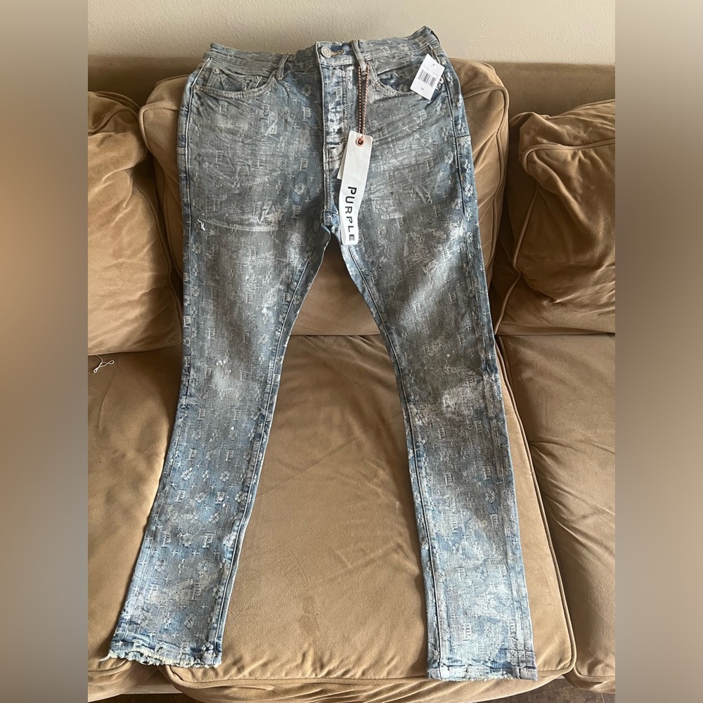 Purple Brand
Slim Fit Jeans in Holographic Indigo Jacquard men size 31 Brand new